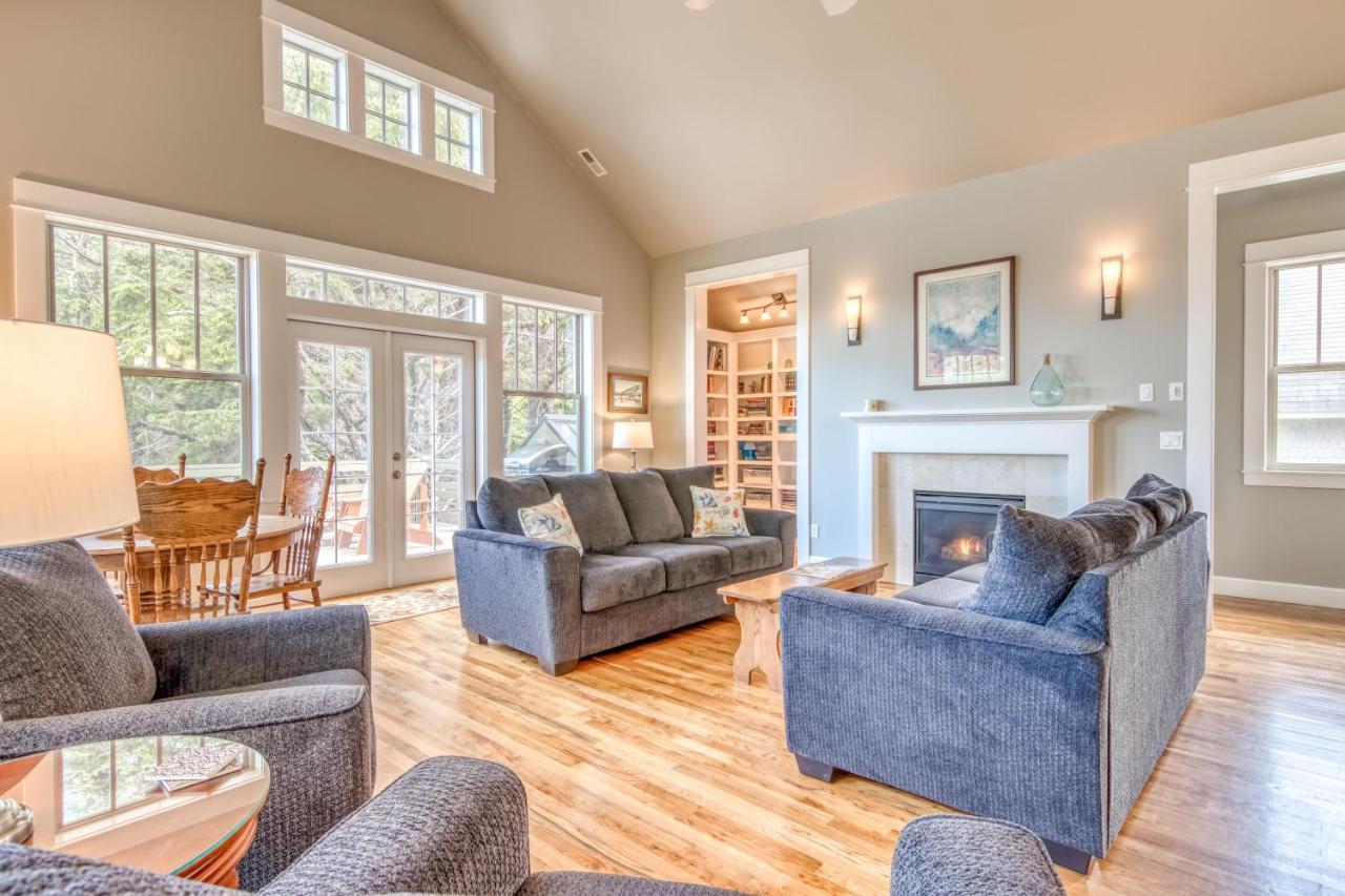Cascade Cottage Lincoln City Bagian luar foto
