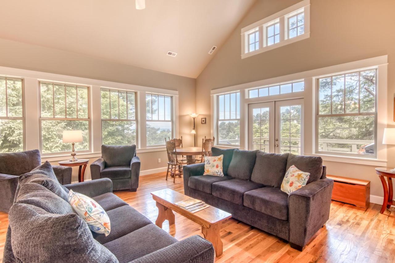 Cascade Cottage Lincoln City Bagian luar foto