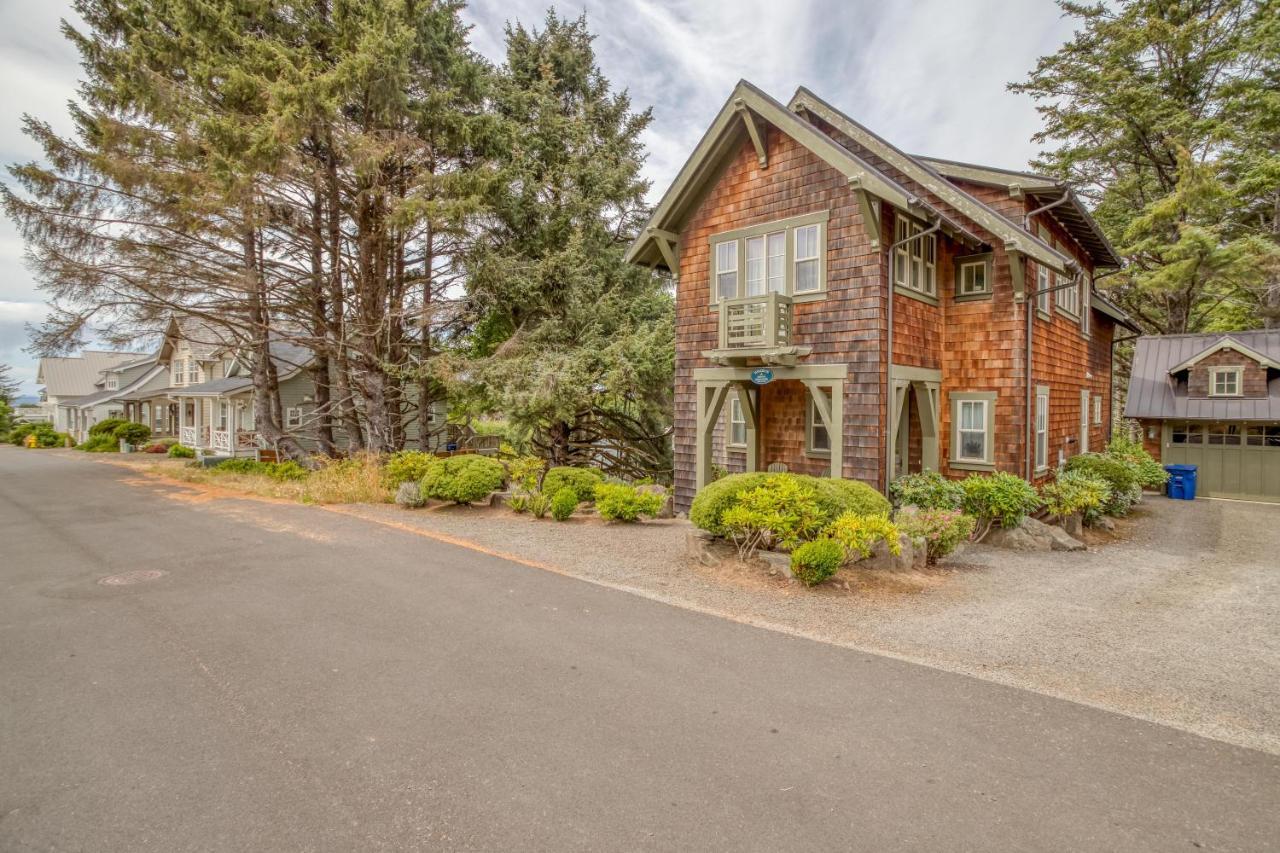 Cascade Cottage Lincoln City Bagian luar foto