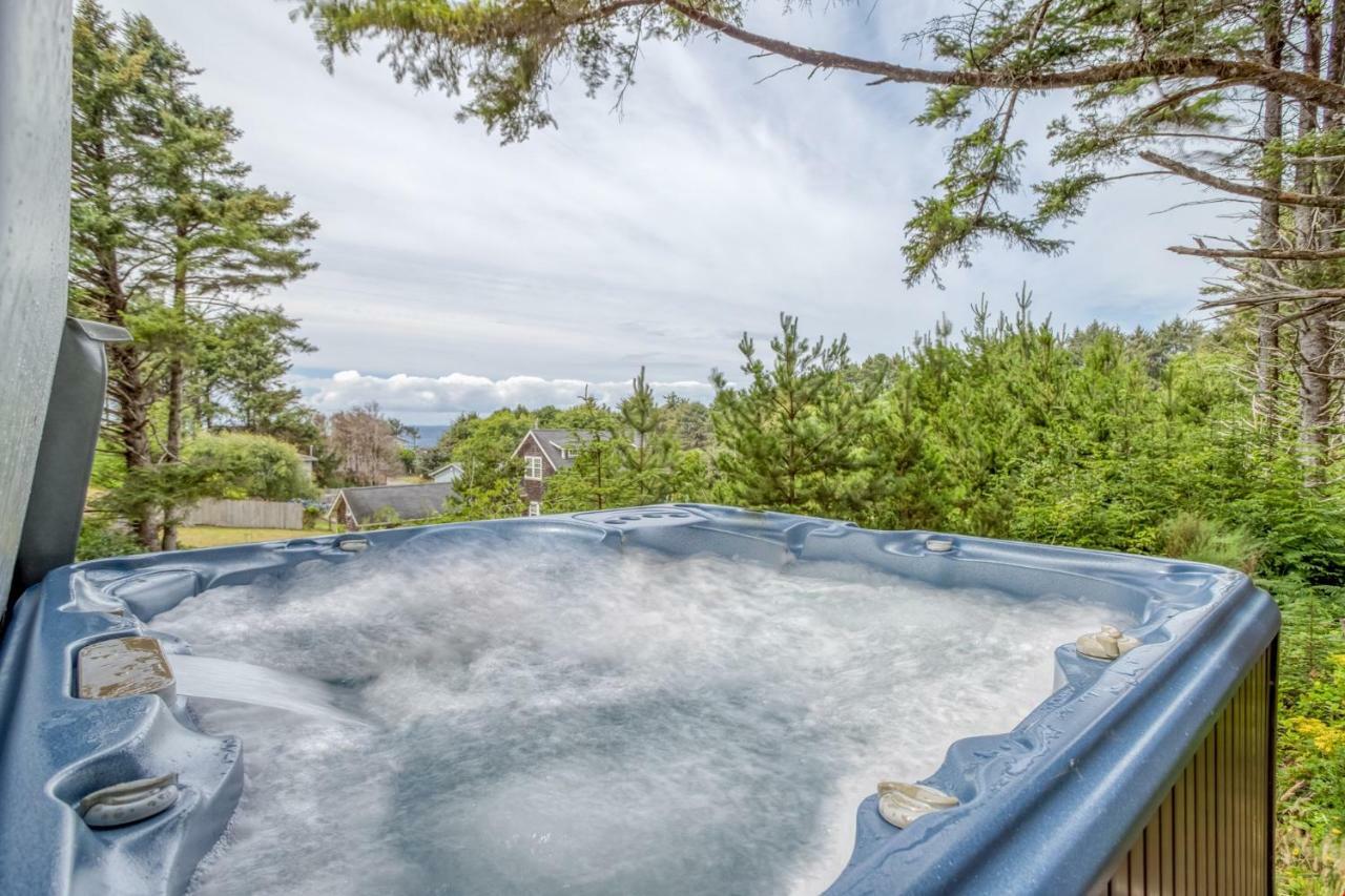 Cascade Cottage Lincoln City Bagian luar foto